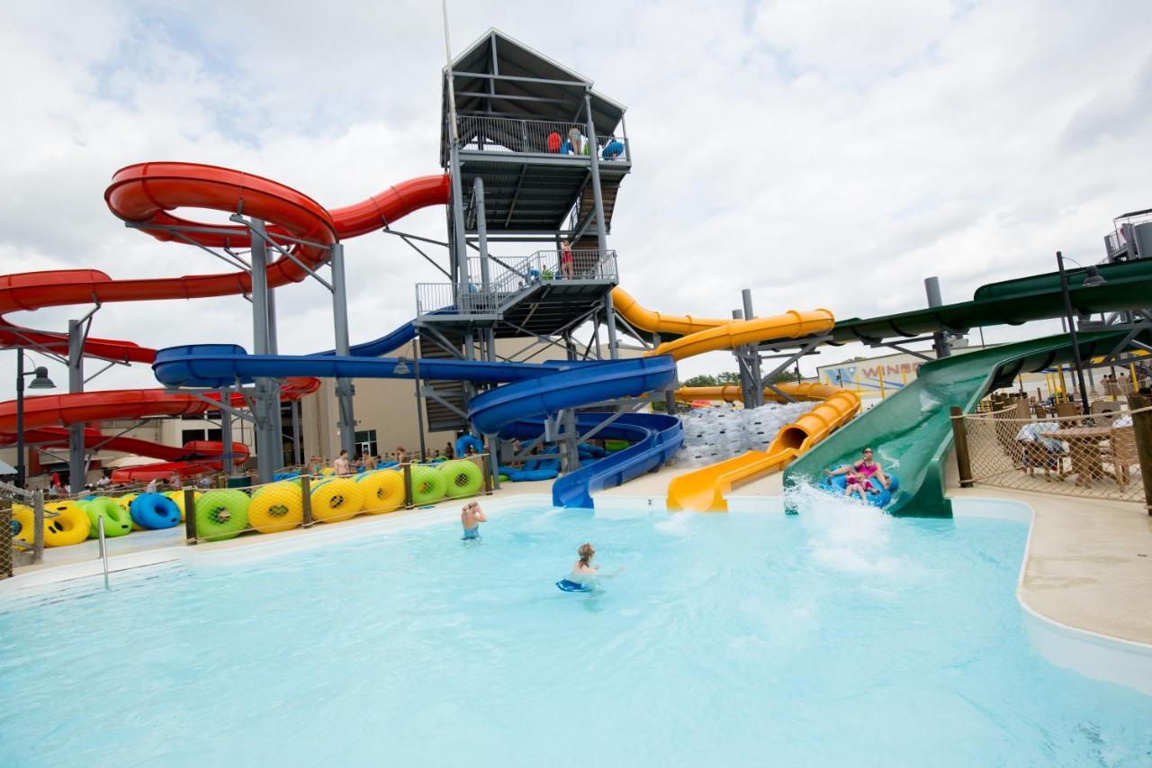 Fun City Resort Hotel Берлингтон Экстерьер фото
