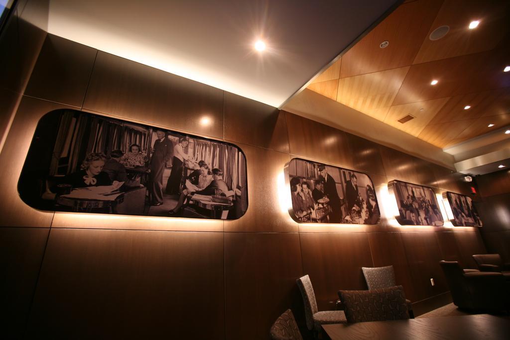 Fun City Resort Hotel Берлингтон Экстерьер фото